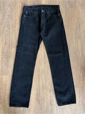Levi's 505 Men's Black Straight Jeans - Classic Fit